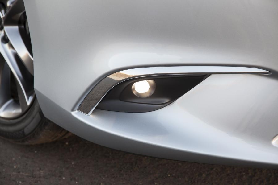 Детали экстерьера Mazda6 Sedan 2015 года  (NA) (фото 30 из 74)